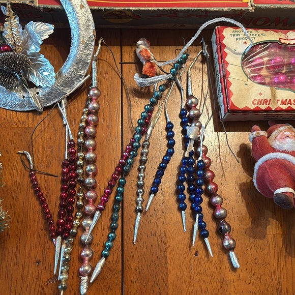 Vintage Christmas Ornament Bundle - Picture 6 of 7